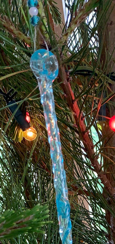 Christmas Icicle - Light blue and clear twist
